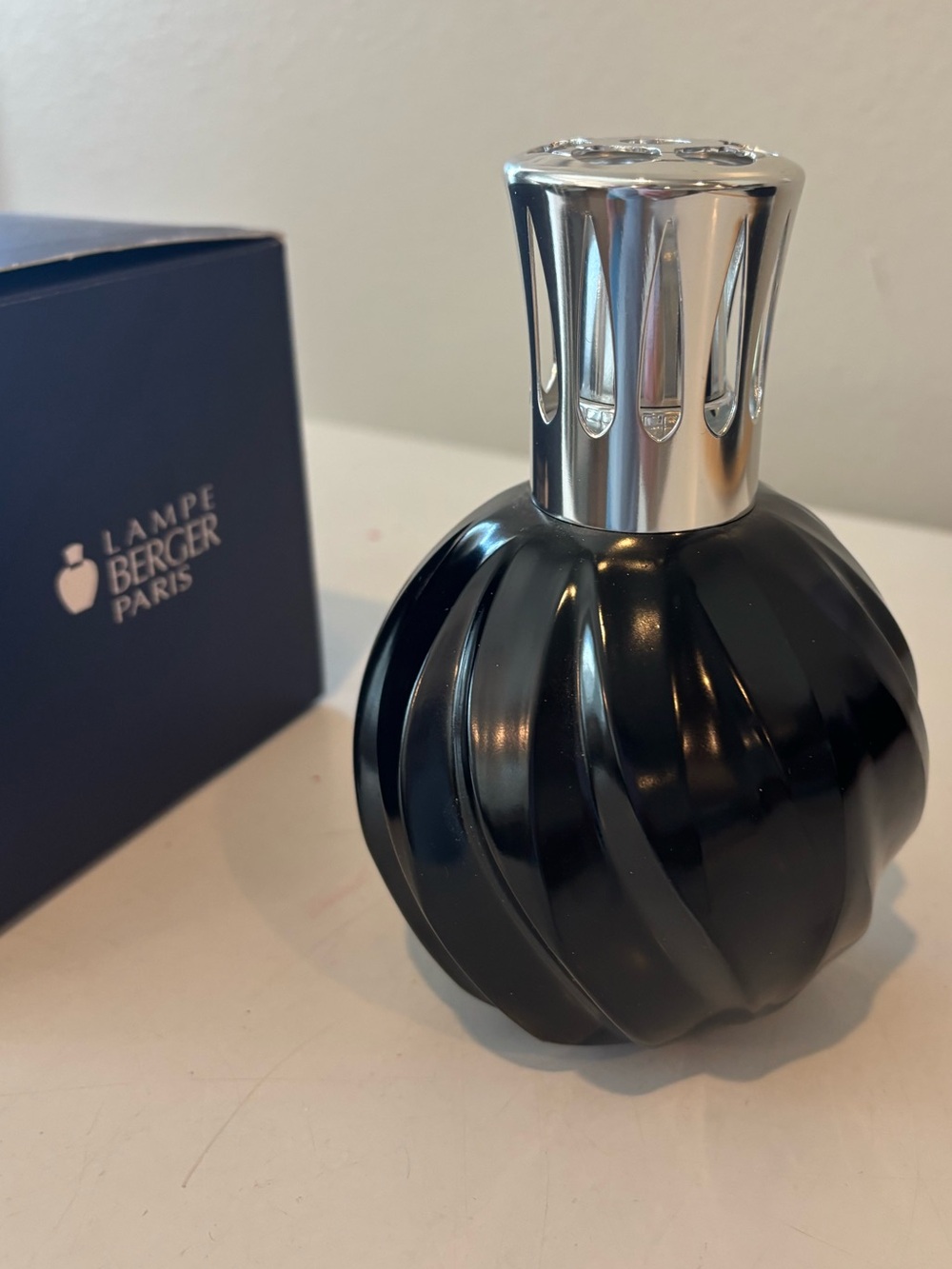 Lamp Berger Black Swirl